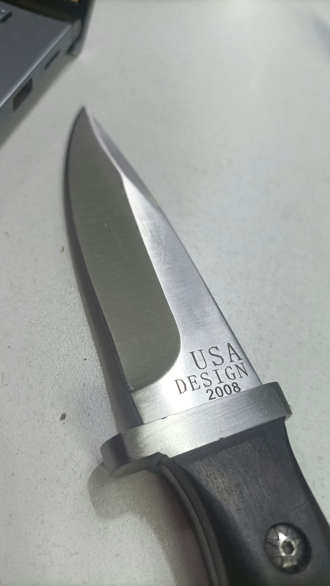 CUCHILLO UNA DESING 2008