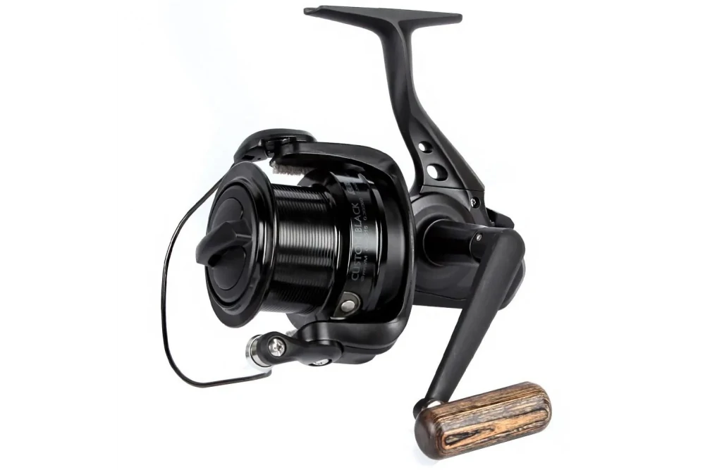 REEL OKUMA CUSTOM BLACK CB-80